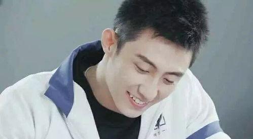 娱乐圈吃瓜爆料黄景瑜,娱乐圈风云再起,吃瓜爆料背后的真相揭秘