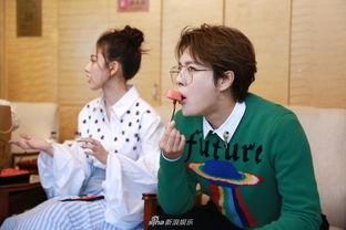 吃瓜娱乐揭秘,揭秘那些不为人知的吃瓜故事